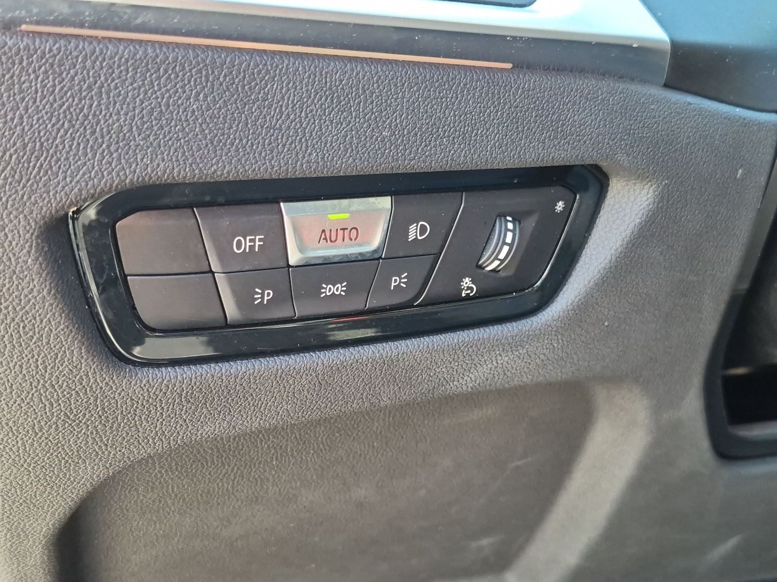 2023 BMW 3 Series 330i