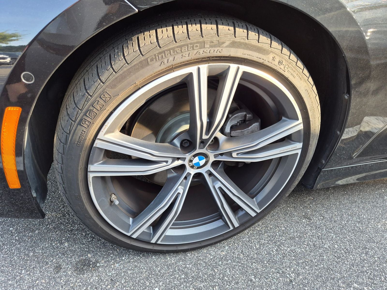 2023 BMW 3 Series 330i