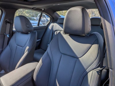 2023 BMW 3 Series 330i