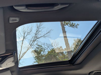 2023 BMW 3 Series 330i