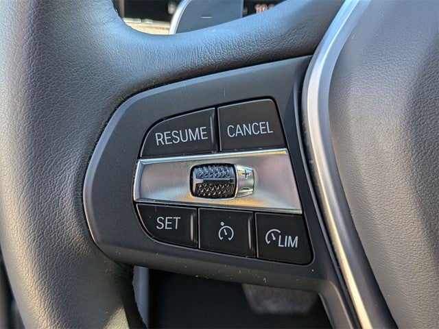 2023 BMW 3 Series 330i