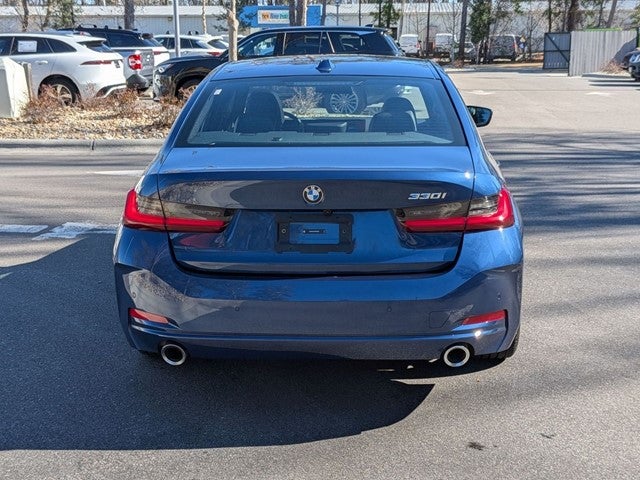 2023 BMW 3 Series 330i