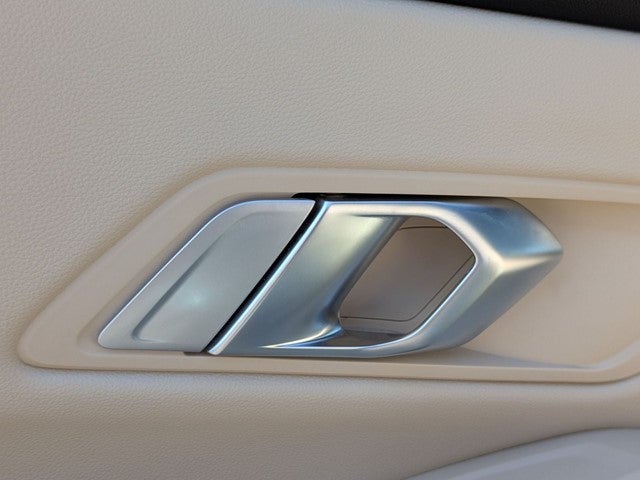 2023 BMW 3 Series 330i xDrive