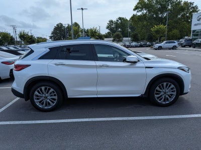 2023 INFINITI QX50 LUXE