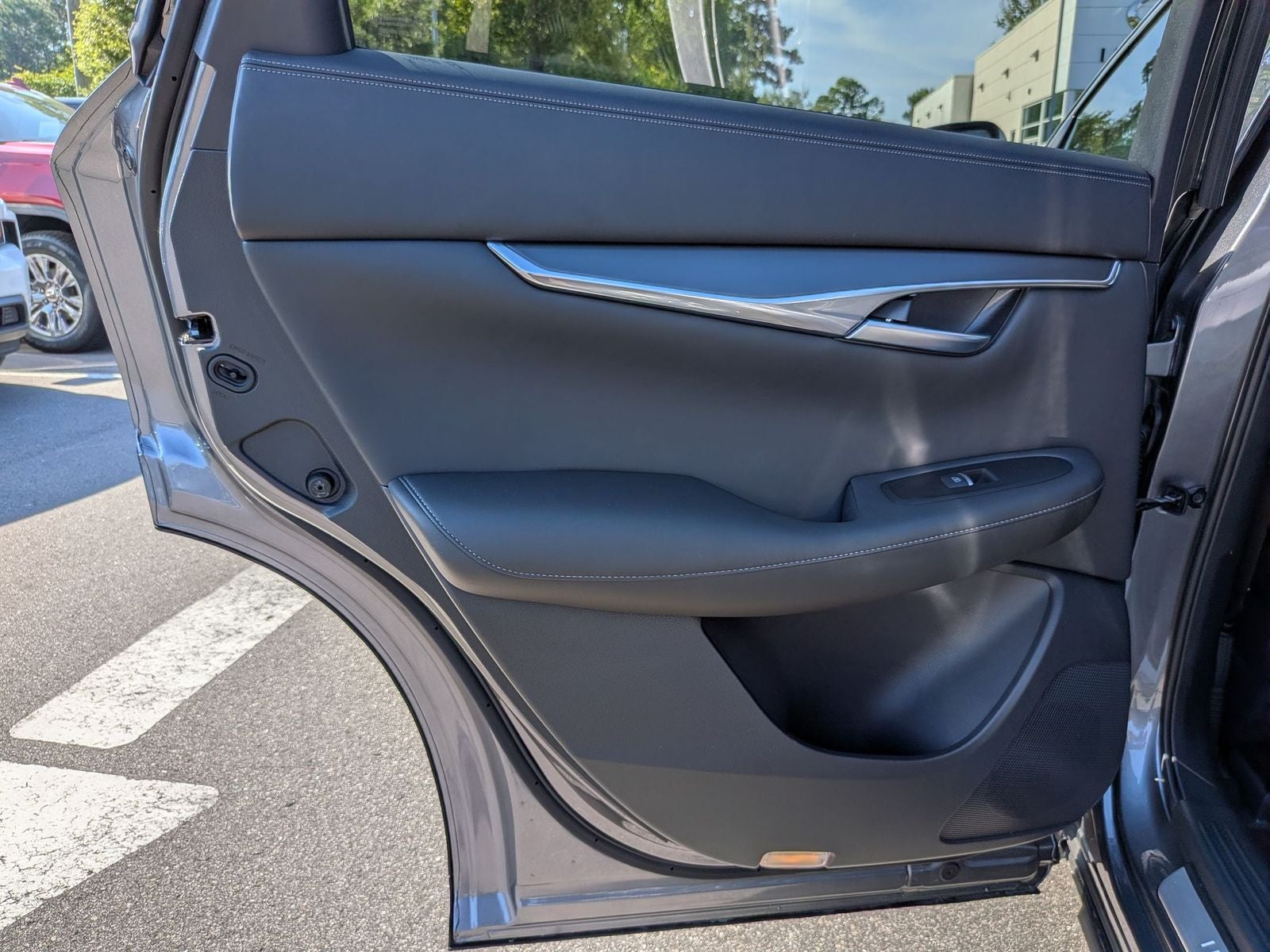 2025 INFINITI QX50 LUXE