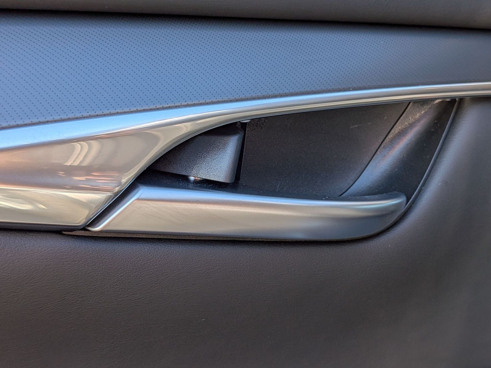 2025 INFINITI QX50 LUXE