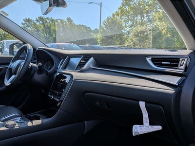 2025 INFINITI QX50 LUXE
