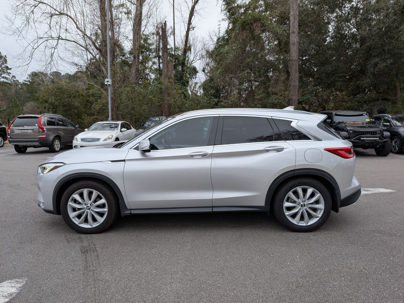 2019 INFINITI QX50 ESSENTIAL