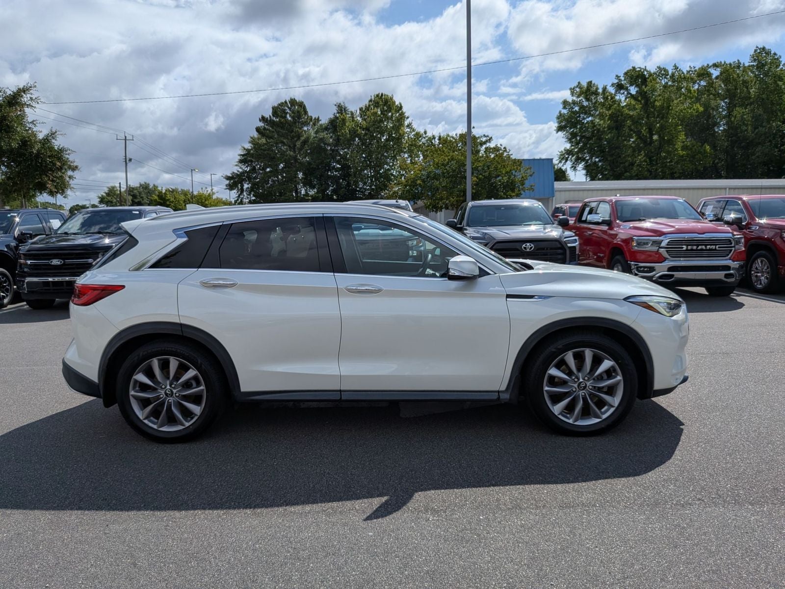 2020 INFINITI QX50 LUXE