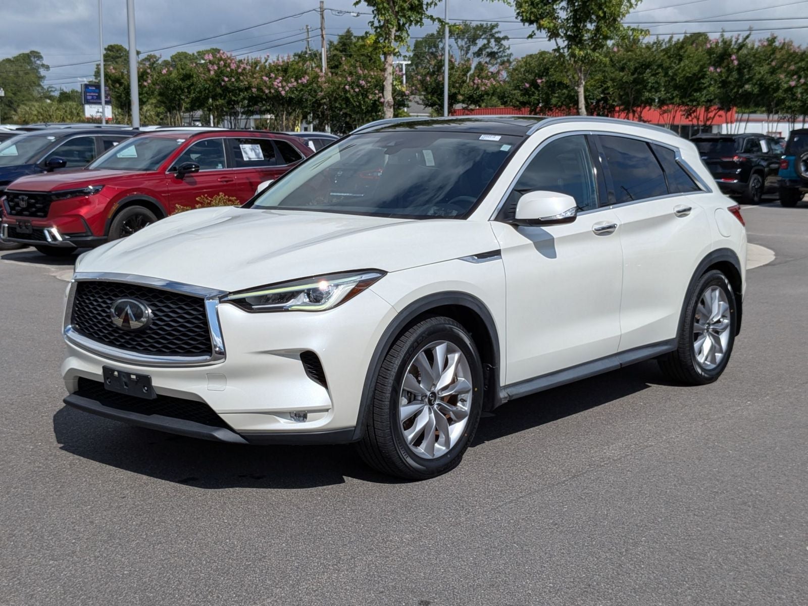 2020 INFINITI QX50 LUXE