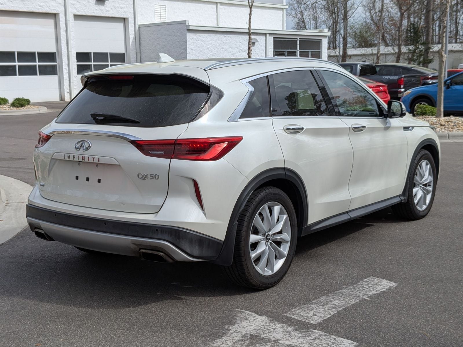 2019 INFINITI QX50 ESSENTIAL