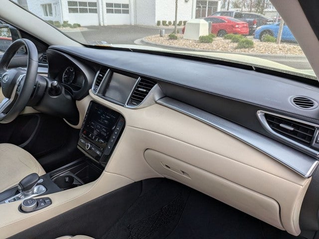 2019 INFINITI QX50 ESSENTIAL