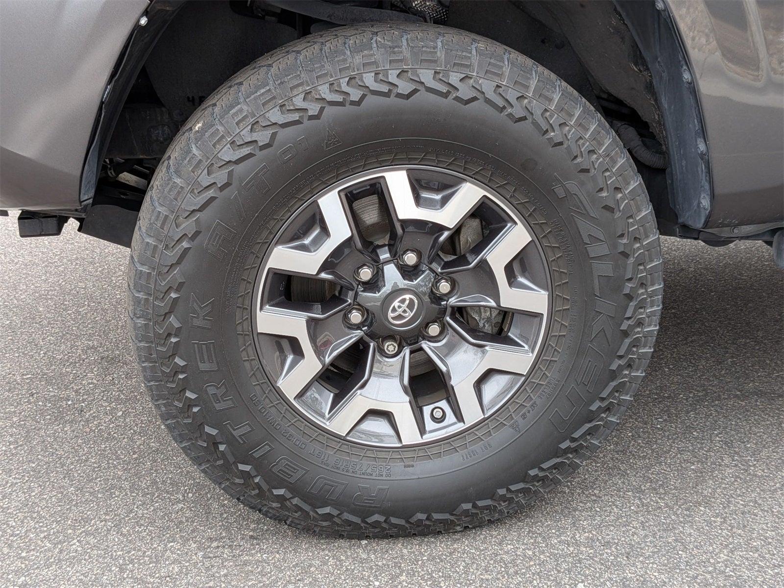 2023 Toyota Tacoma SR V6