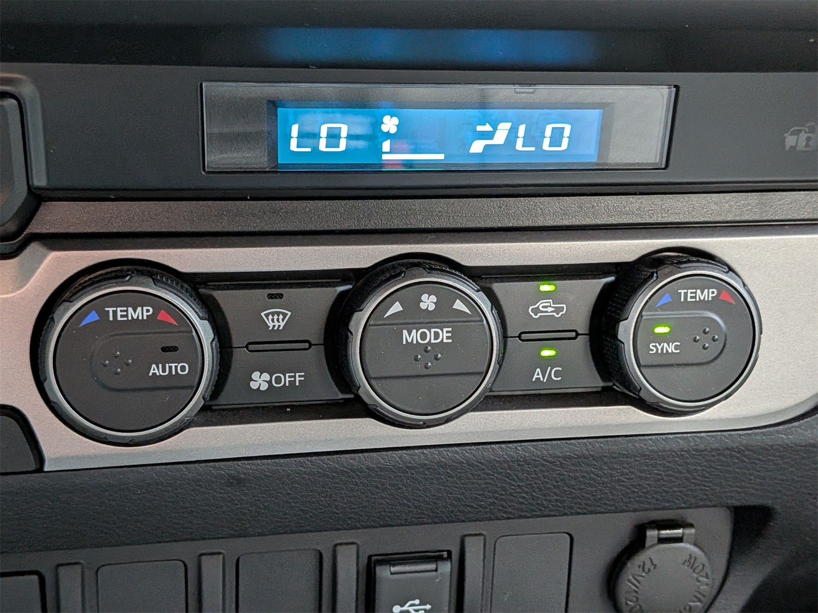 2023 Toyota Tacoma SR V6