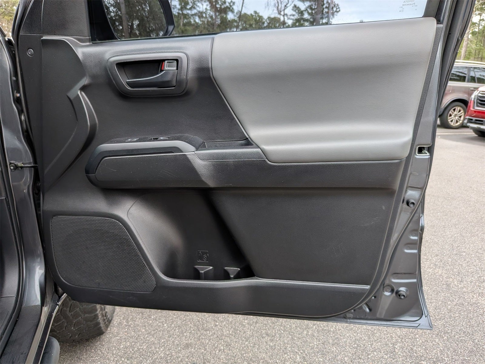 2023 Toyota Tacoma SR V6