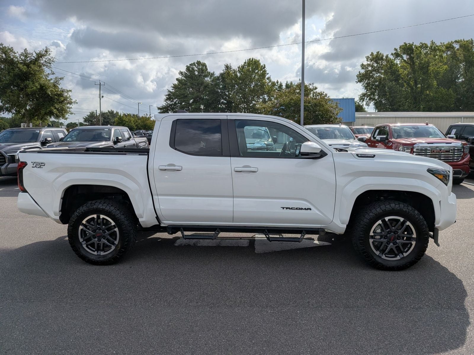 2024 Toyota Tacoma Hybrid TRD Sport
