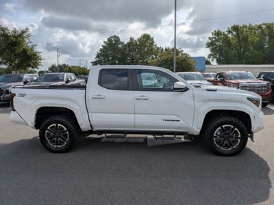 2024 Toyota Tacoma Hybrid TRD Sport