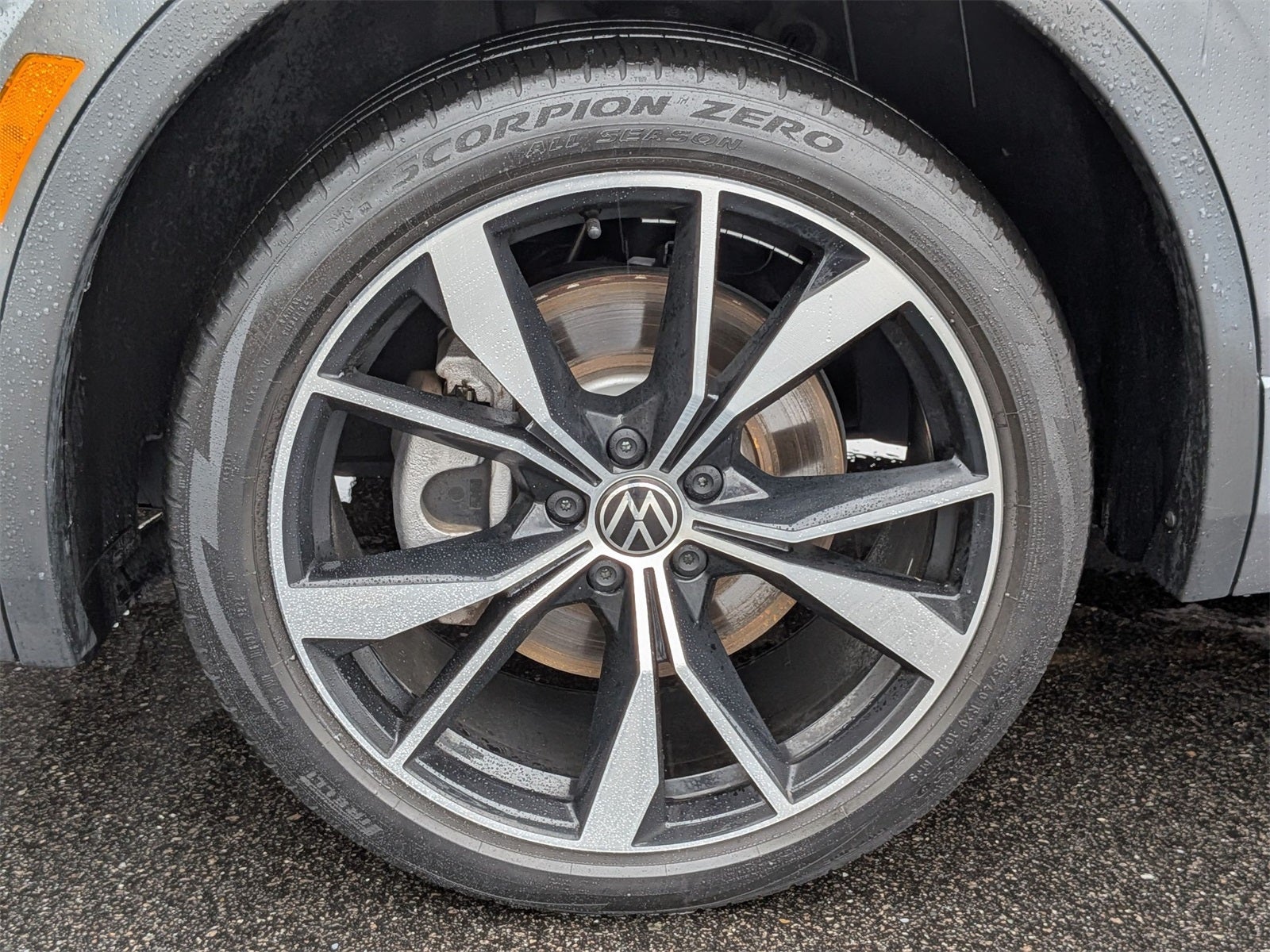 2022 Volkswagen Tiguan 2.0T SEL R-Line