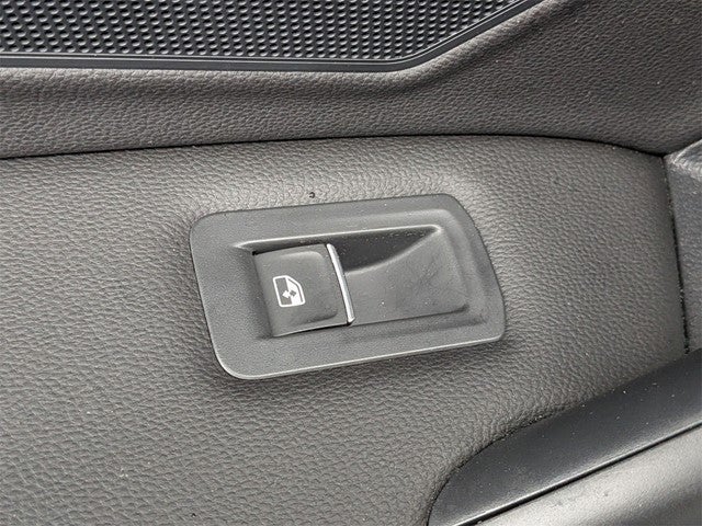 2022 Volkswagen Tiguan 2.0T SEL R-Line