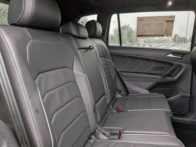 2022 Volkswagen Tiguan 2.0T SEL R-Line