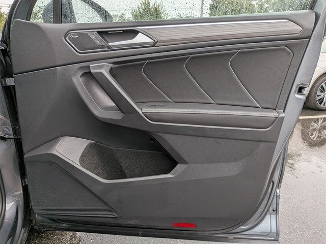 2022 Volkswagen Tiguan 2.0T SEL R-Line