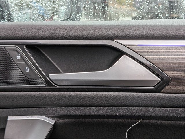 2022 Volkswagen Tiguan 2.0T SEL R-Line