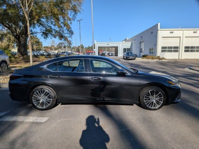2022 Lexus ES 350