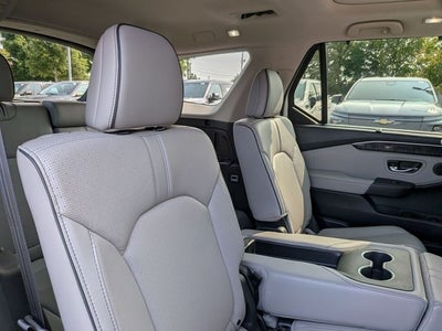 2023 Honda Pilot Elite