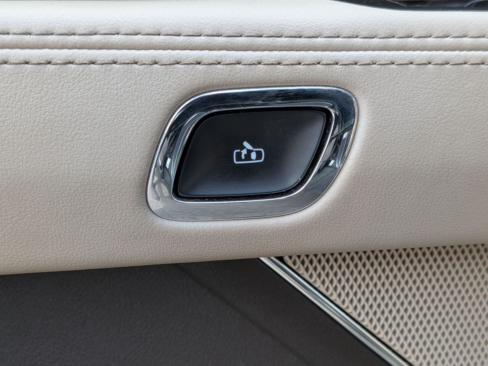 2023 Lincoln Aviator Standard