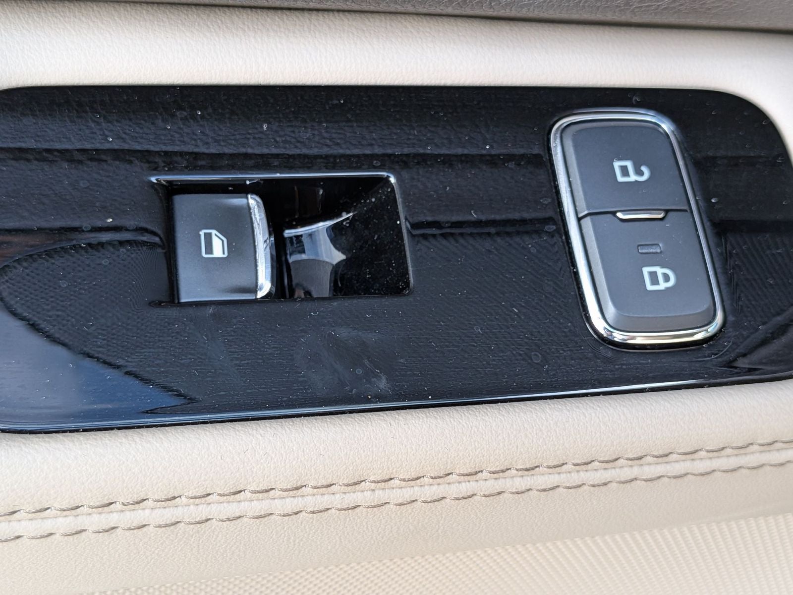 2023 Lincoln Aviator Standard