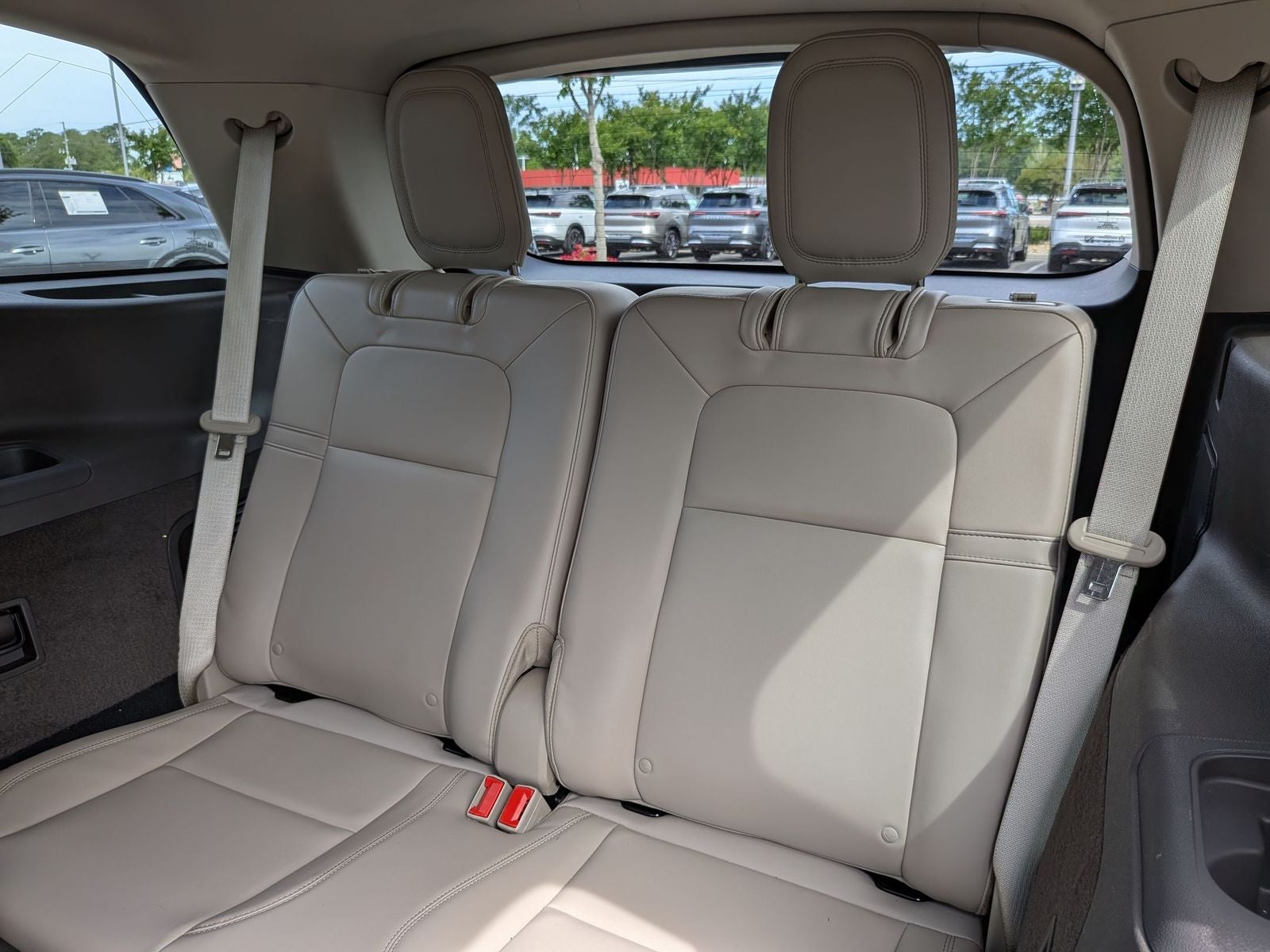 2023 Lincoln Aviator Standard
