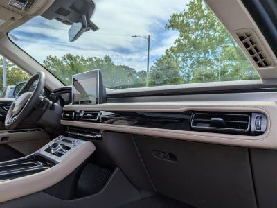 2023 Lincoln Aviator Standard