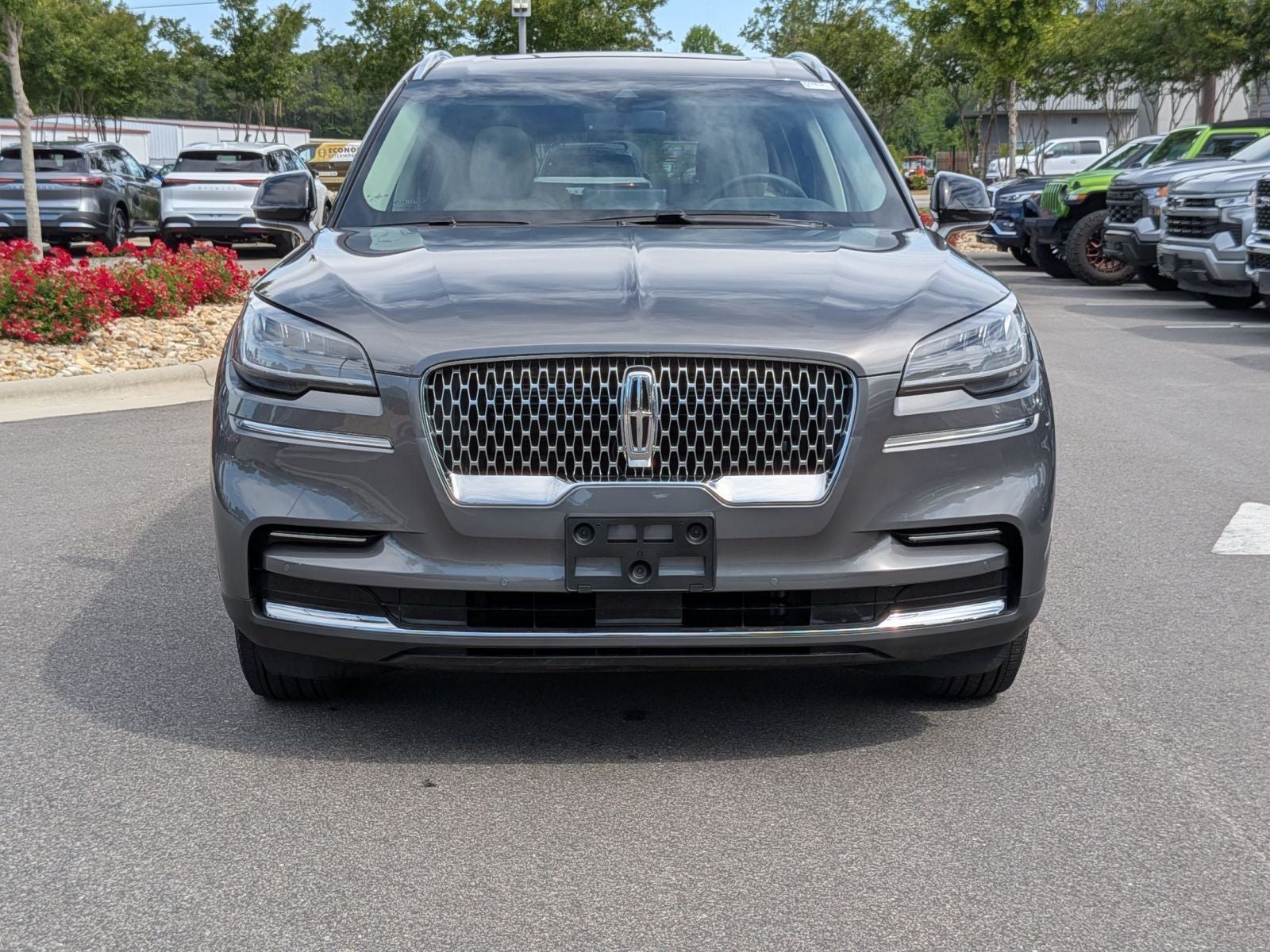 2023 Lincoln Aviator Standard