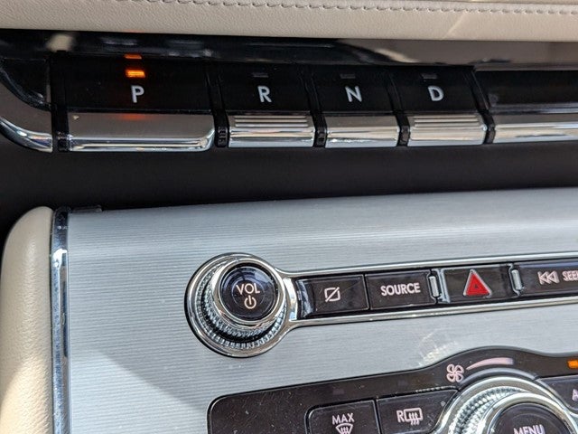 2023 Lincoln Aviator Standard