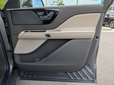 2023 Lincoln Aviator Standard