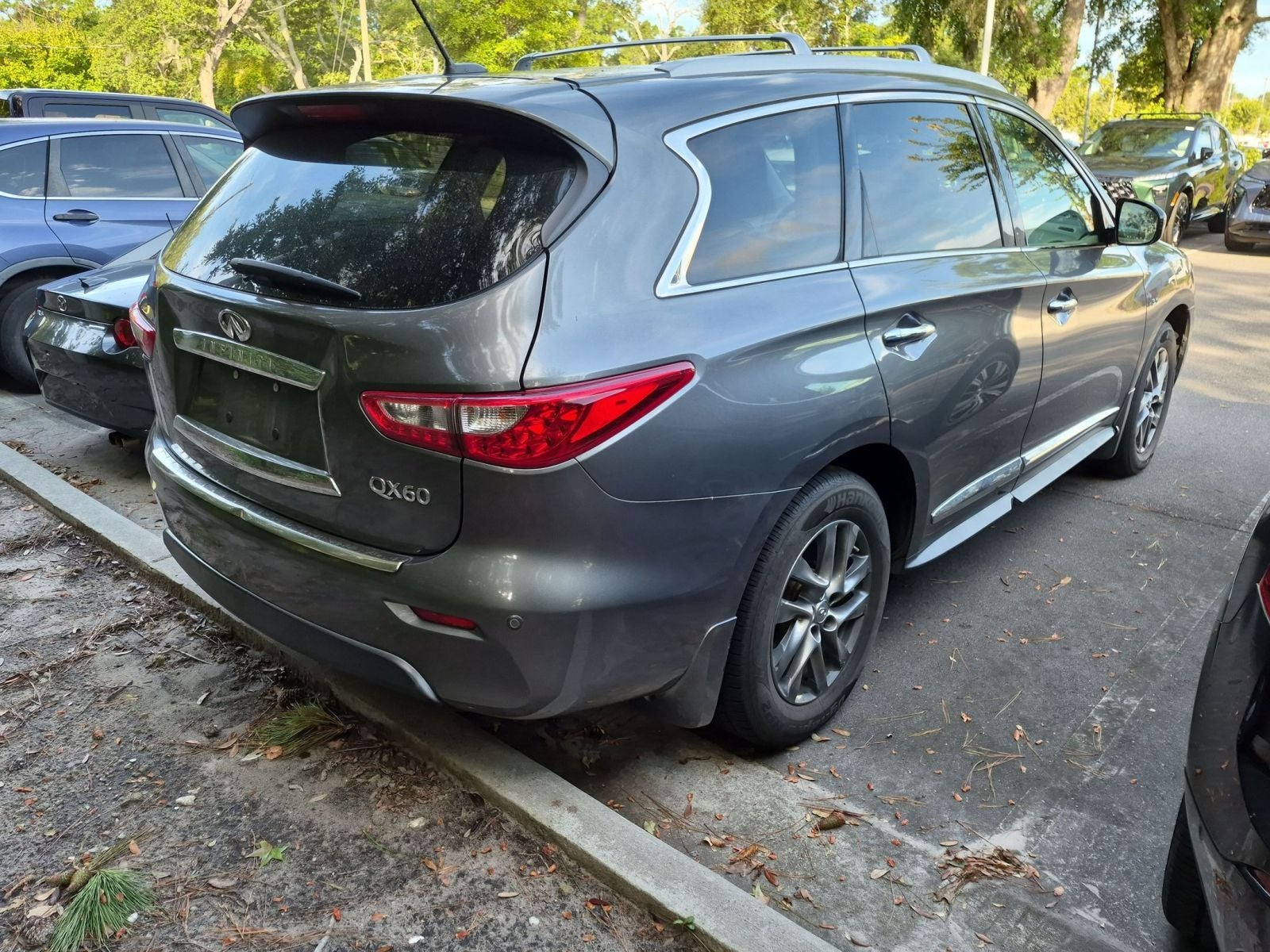 2015 INFINITI QX60 Base