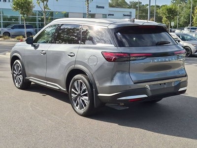 2027 INFINITI QX60 LUXE