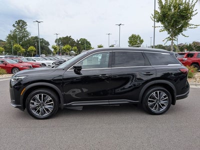2027 INFINITI QX60 LUXE