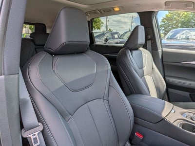 2027 INFINITI QX60 LUXE