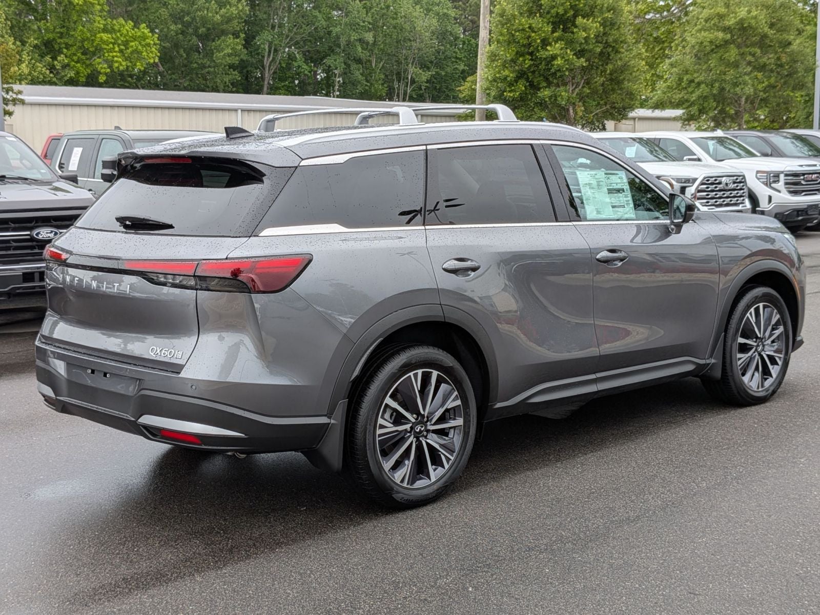 2027 INFINITI QX60 LUXE