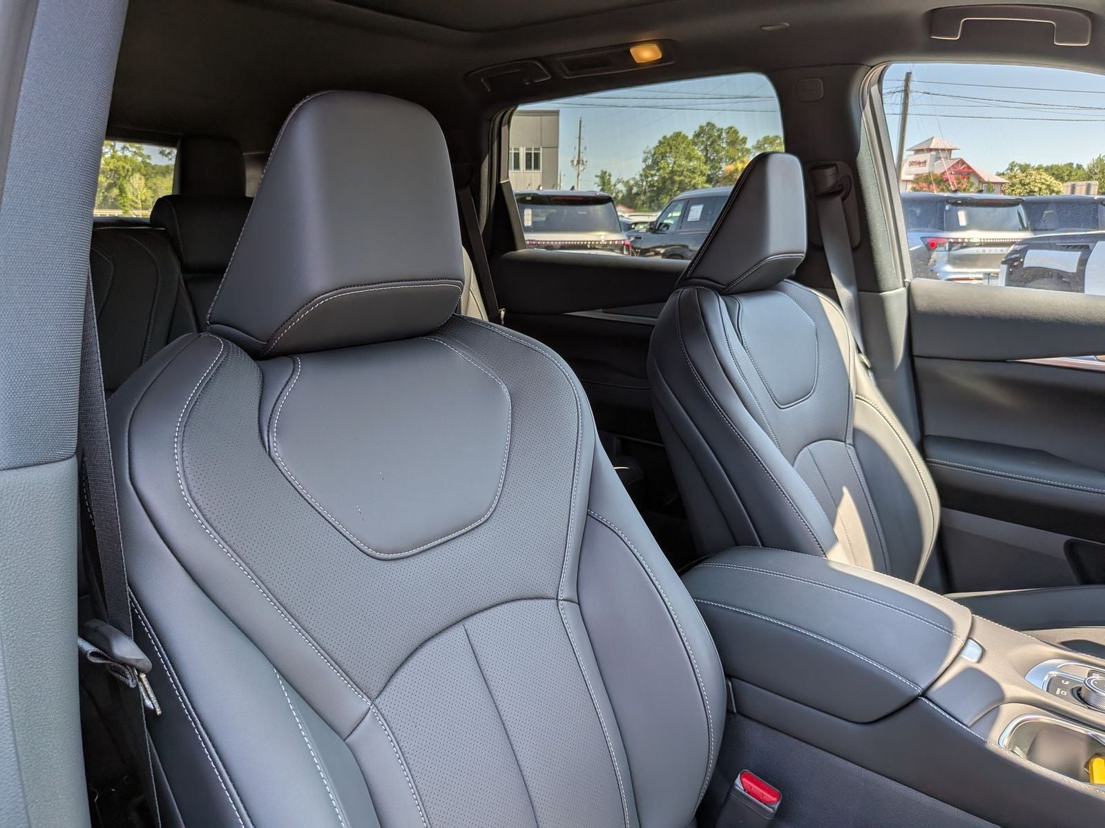 2027 INFINITI QX60 SPORT