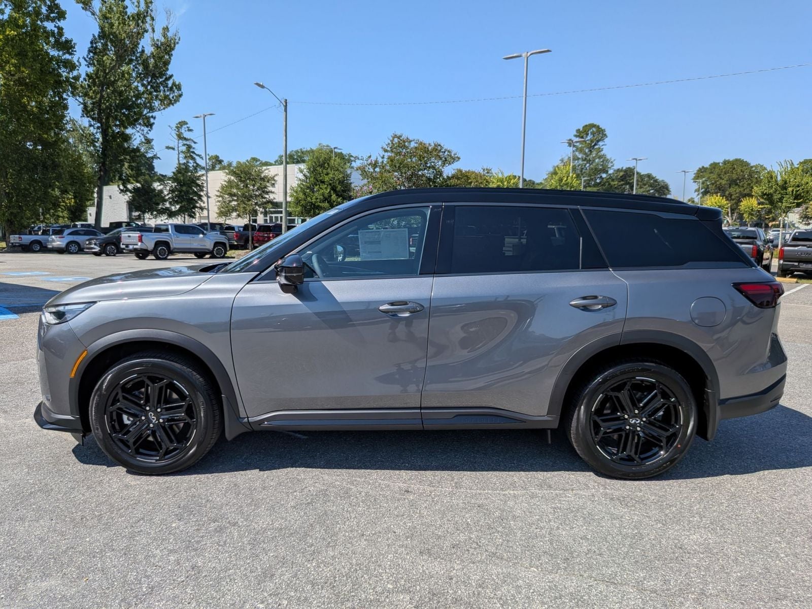 2027 INFINITI QX60 SPORT