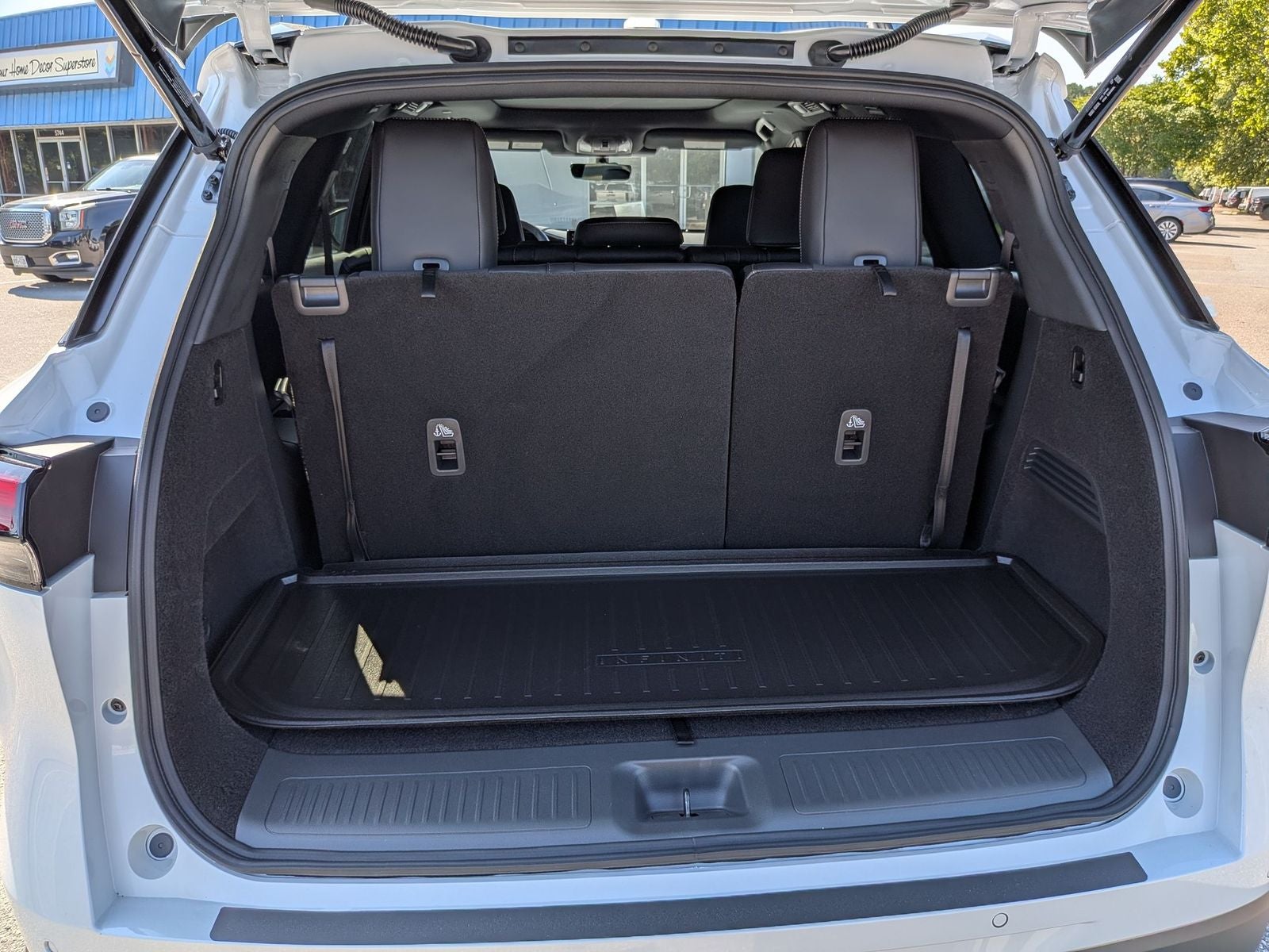 2027 INFINITI QX60 SPORT