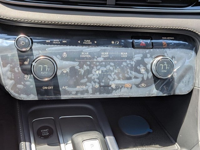 2027 INFINITI QX60 LUXE