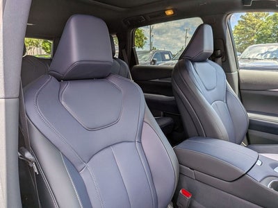 2027 INFINITI QX60 LUXE