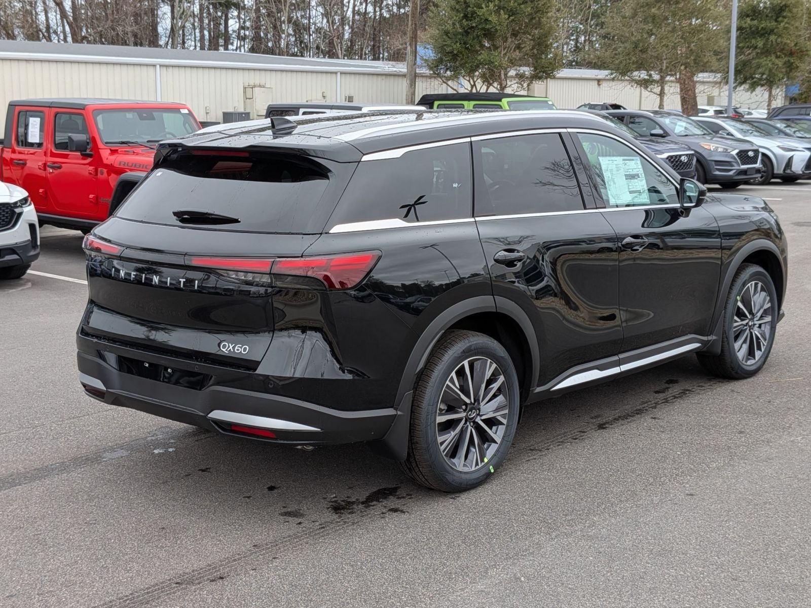 2026 INFINITI QX60 LUXE