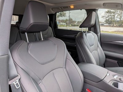 2026 INFINITI QX60 LUXE