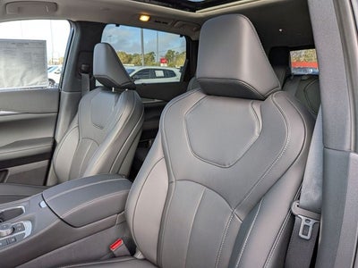 2026 INFINITI QX60 LUXE