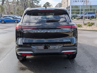 2026 INFINITI QX60 LUXE
