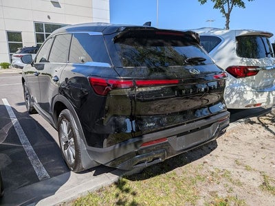 2025 INFINITI QX60 LUXE